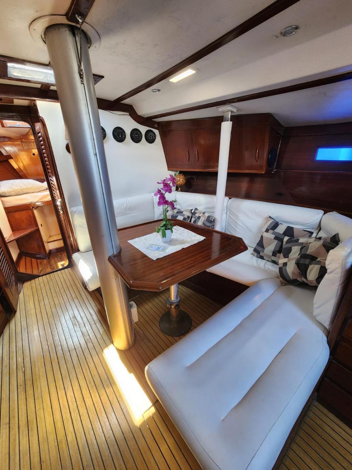 Sailboat Home Βαρκελώνη Εξωτερικό φωτογραφία
