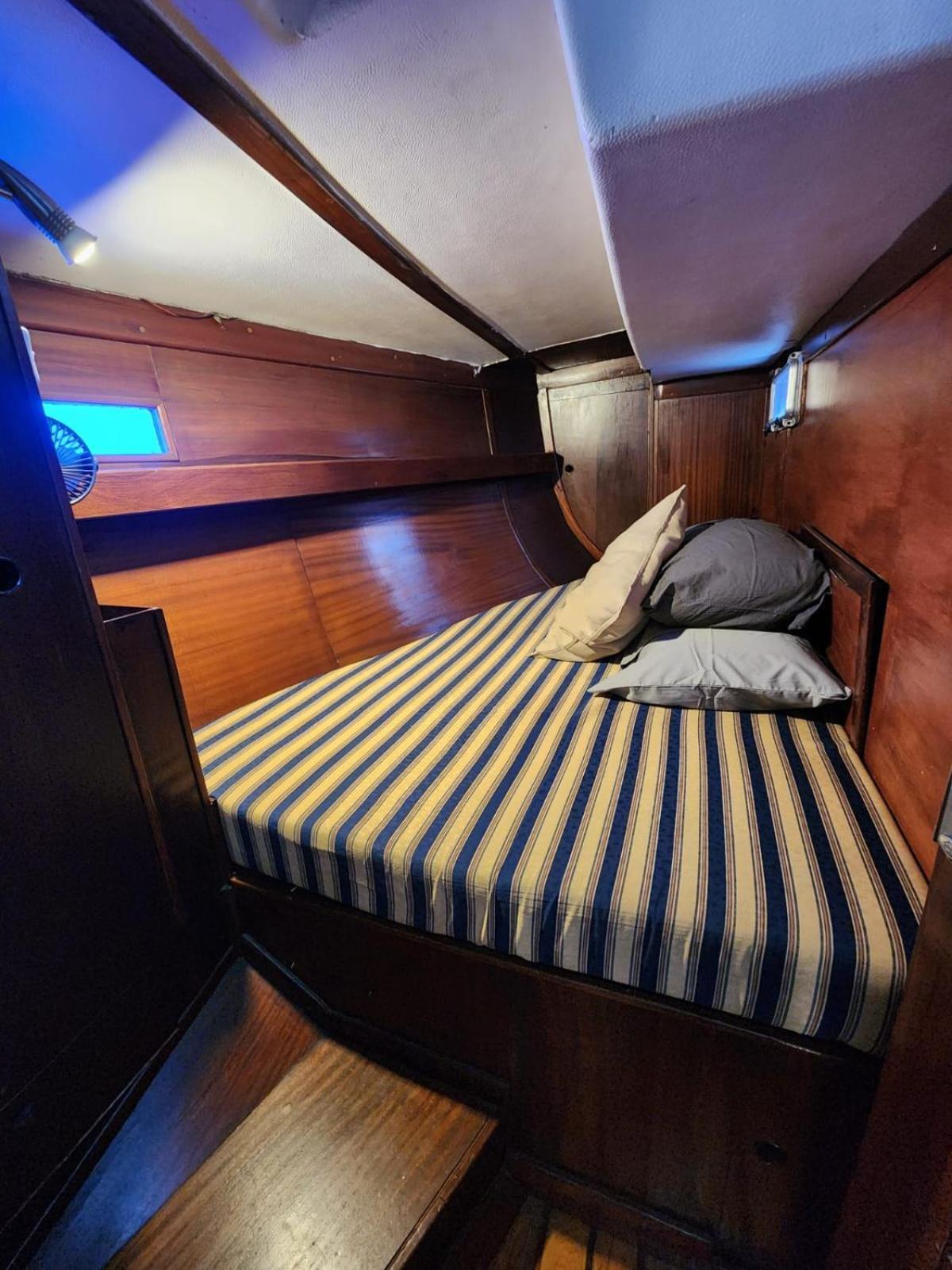 Sailboat Home Βαρκελώνη Εξωτερικό φωτογραφία